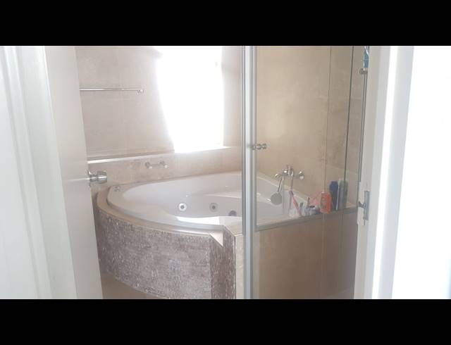 3 BEDROOM FLAT FOR SALE IN NORTH BEACH
